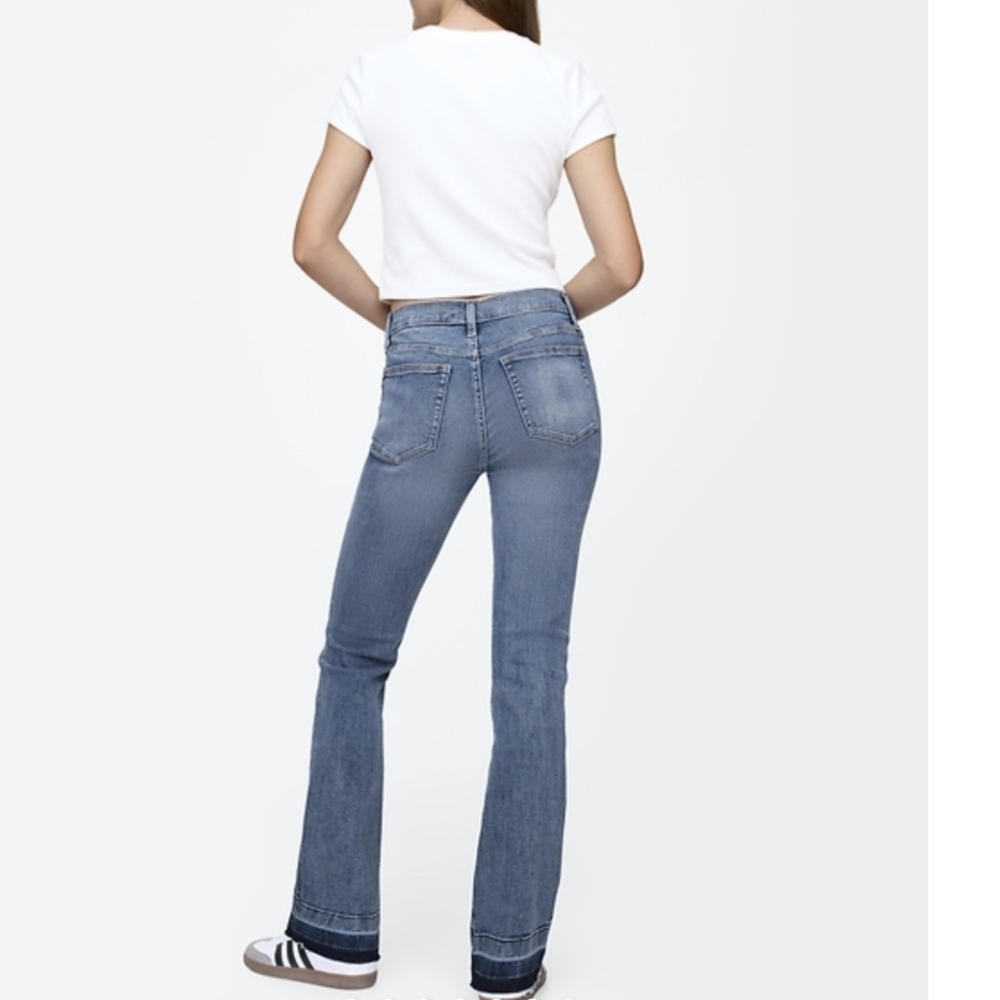 GAP Women's Denim Blue Baby Boot Cut Jeans New Raw Hem Size 29/ 8R